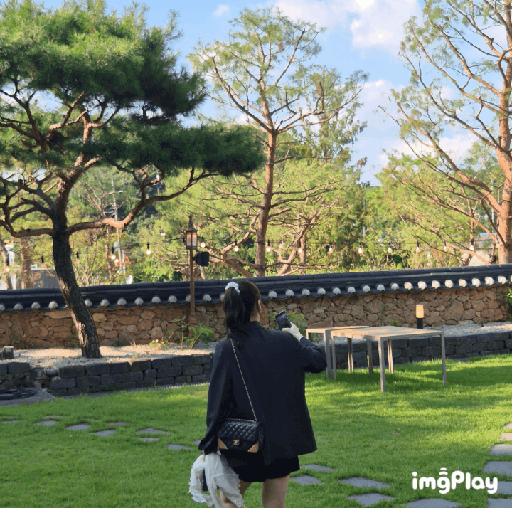 Chanel Métiers d'art bag