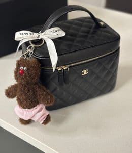 화장품만 넣긴 아까운 샤넬 코스메틱 케이스💄의 무한 활용 리뷰