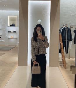 레이디 디올 신상 베이지 백 & 까나쥬 자켓 비교 - 판교 디올 매장 25 FW 후기