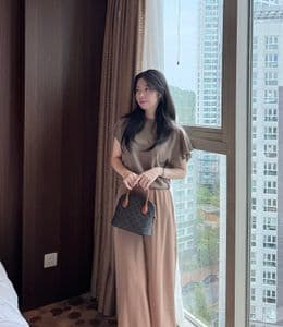 200만 원대 명품 가방 추천 - 셀린느 틴 오노린 백 착용샷과 장점 리뷰