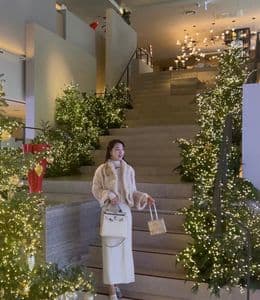 겨울 코디의 정석 블랙 vs 화이트 룩 모음 (feat. 에르메스 켈리28, 로얄 로퍼, 반클리프 알함브라)