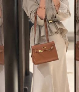  에르메스 단스 골드 금장 착용샷 후기｜사이즈·수납력·코디 꿀팁 (신세계 어퍼하우스) 