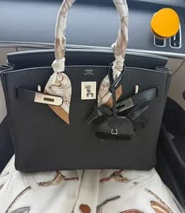 에르메스 버킨 30 블랙 은장 2개월 사용 후기 및 무게감 총정리