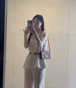 여름 플리츠 코디 및 반클리프아펠 20모티브 활용 OOTD (feat. 에르메스 콘스엘란, 콘스투고)
