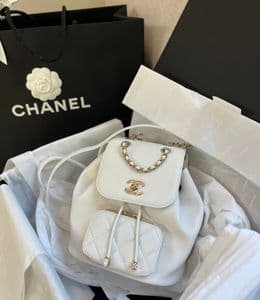 샤넬 백팩 화이트, 명품 데일리백 내돈내산 코디 모음집