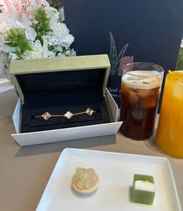 반클리프 팔찌 추천! 메종 한정 브레이슬릿 수령 후기