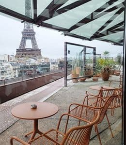 에펠탑 뷰 미슐랭 맛집 추천 그리고 파리의 포토 스팟 디올 본점 방문 후기