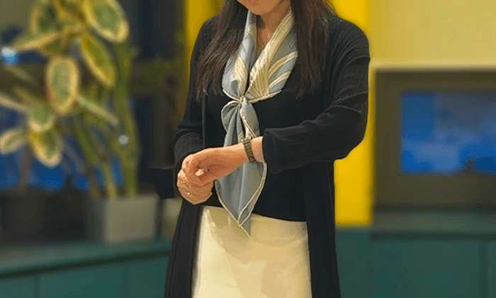 에르메스 까레 코디법｜부케 까레 하나로 완성한 일주일 출근룩