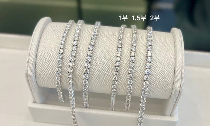 연말 선물로 좋은 엘도라도 듀.포테리얼 테니스 팔찌 착용 후기｜데일리 주얼리로 추천