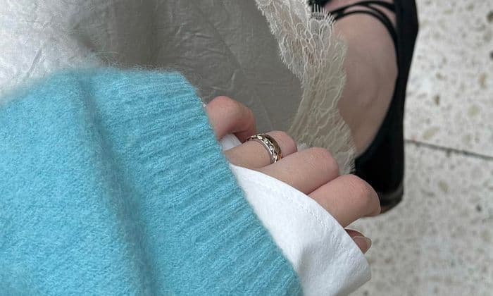 샤넬 25백 스몰 착용 후기｜코코 크러쉬 반지 레이어드 OOTD