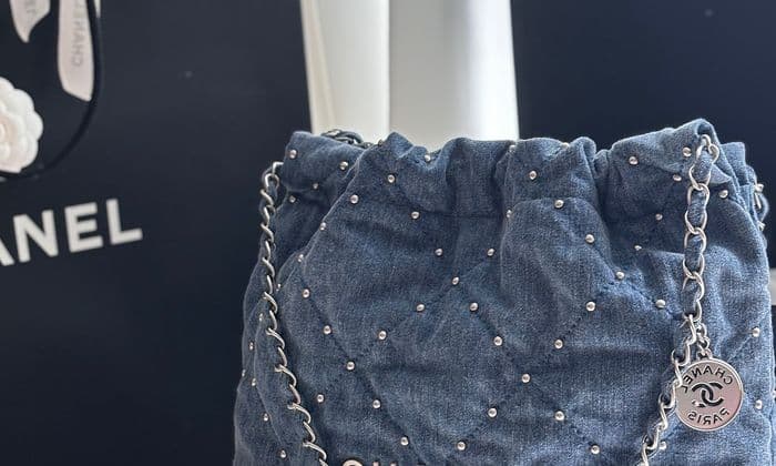 레더보다 추천해요! 샤넬 24S 데님 22백 구매 후기 및 착용샷