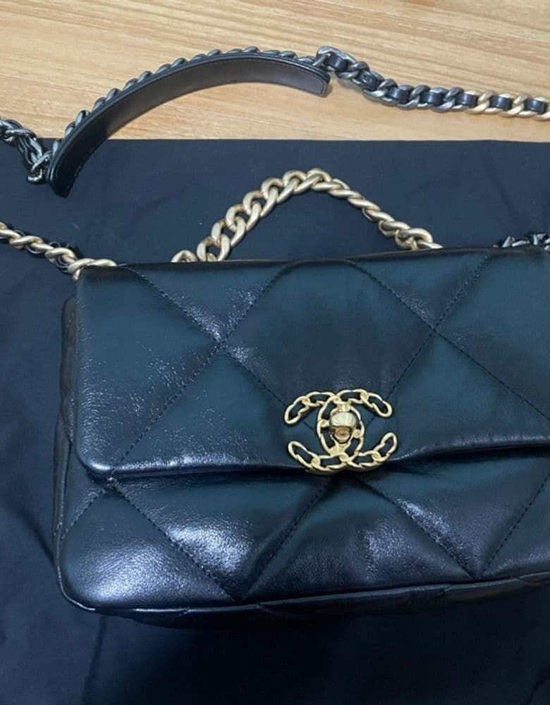 Chanel 19 Bag in Black