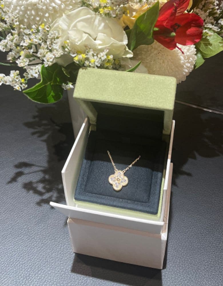 Van Cleef & Arpels Vintage Alhambra Diamond Yellow Gold