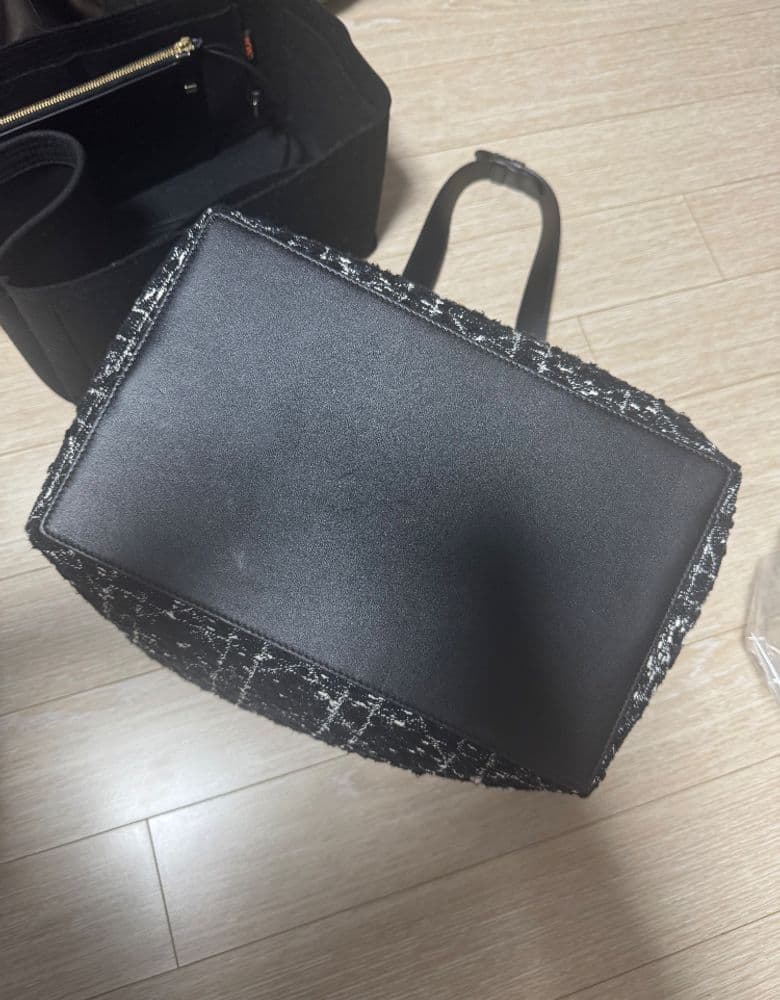 Dior Toujours Tweed Medium