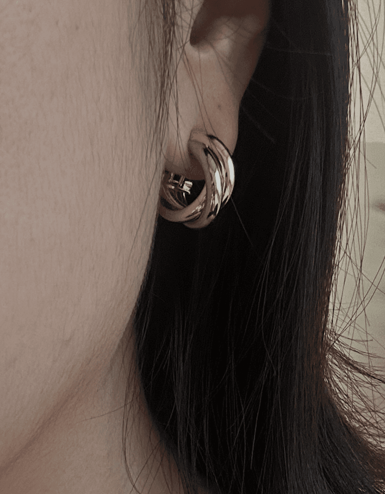 트리니티 이어링 결국 샀어요~