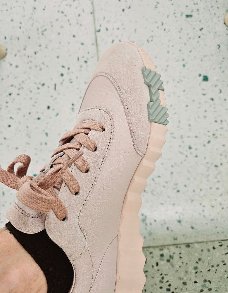 에르메스 바운싱 스니커즈