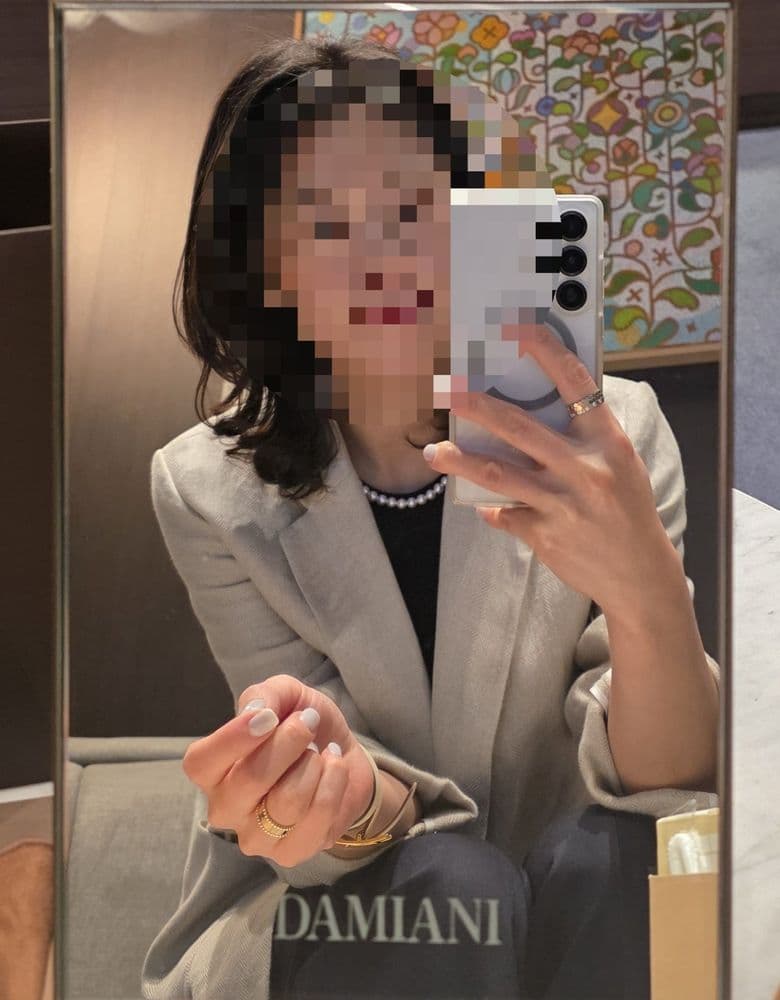 I bought a Tasaki beaded necklace.