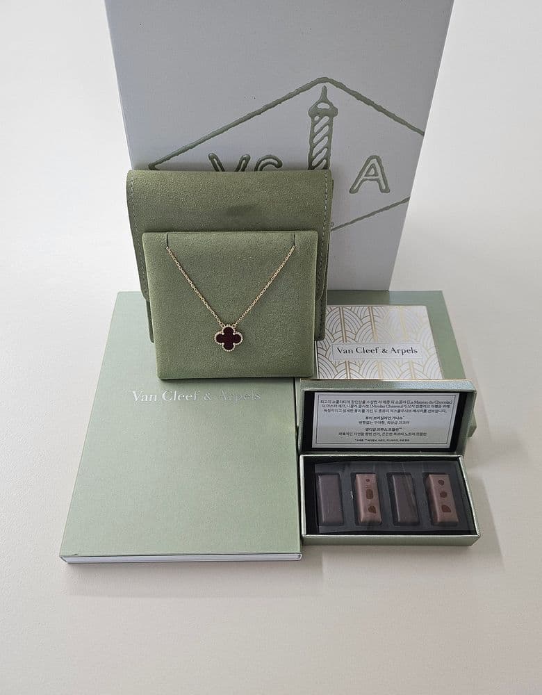 반클리프아펠-알함브라 커넬리언 빈티지 목걸이 리뷰🍀