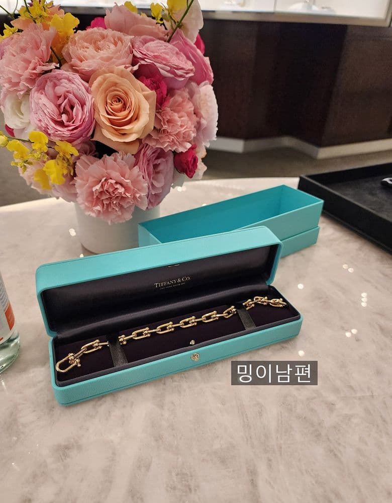 Tiffany HardWear Link Bracelet (Medium, Yellow)