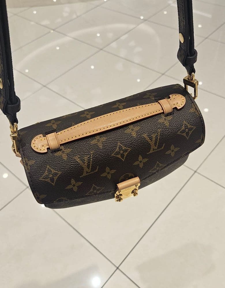 🫶LV 포쉐트메티스 이스트웨스트 모노그램🫰