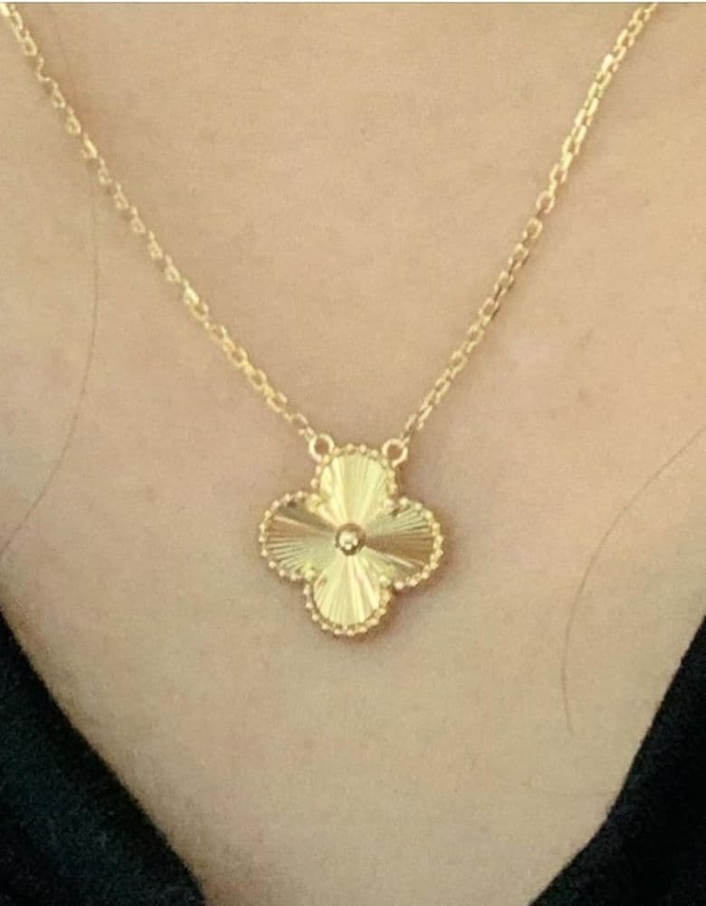 반클리프 기요세 목걸이