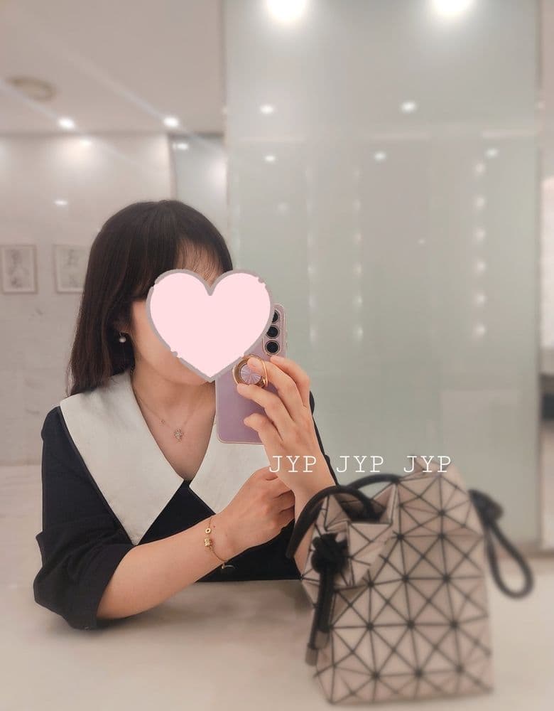 Bulgari B.zero1 bracelet – it's seriously charming! 