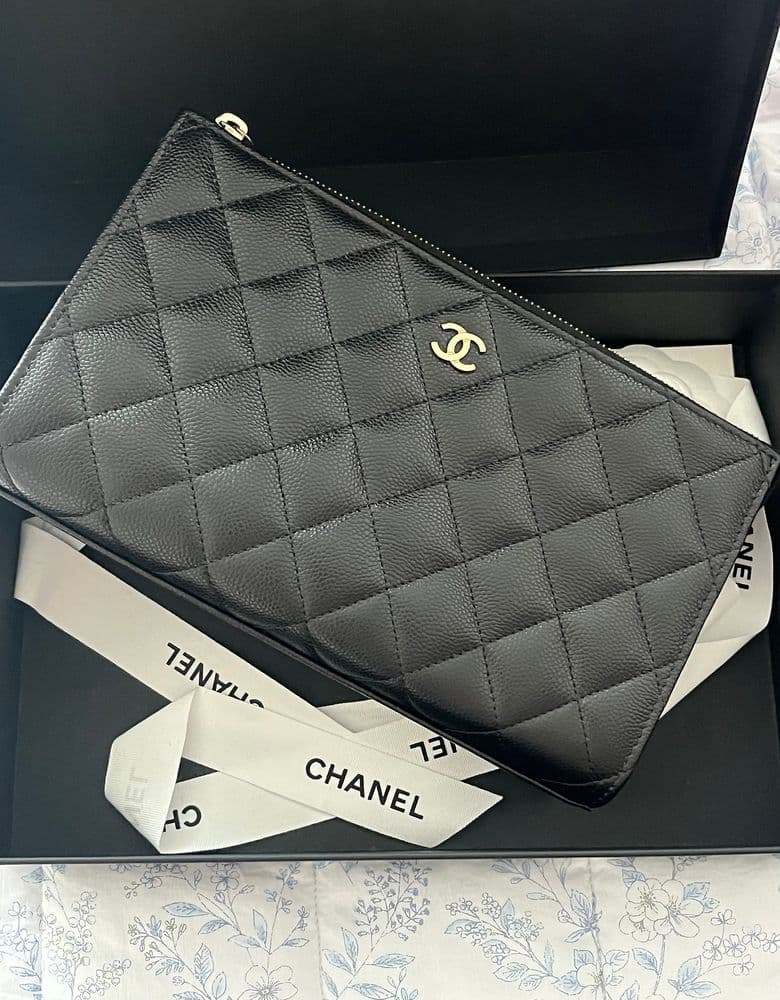 Chanel Small Pouch (Clutch) Review!