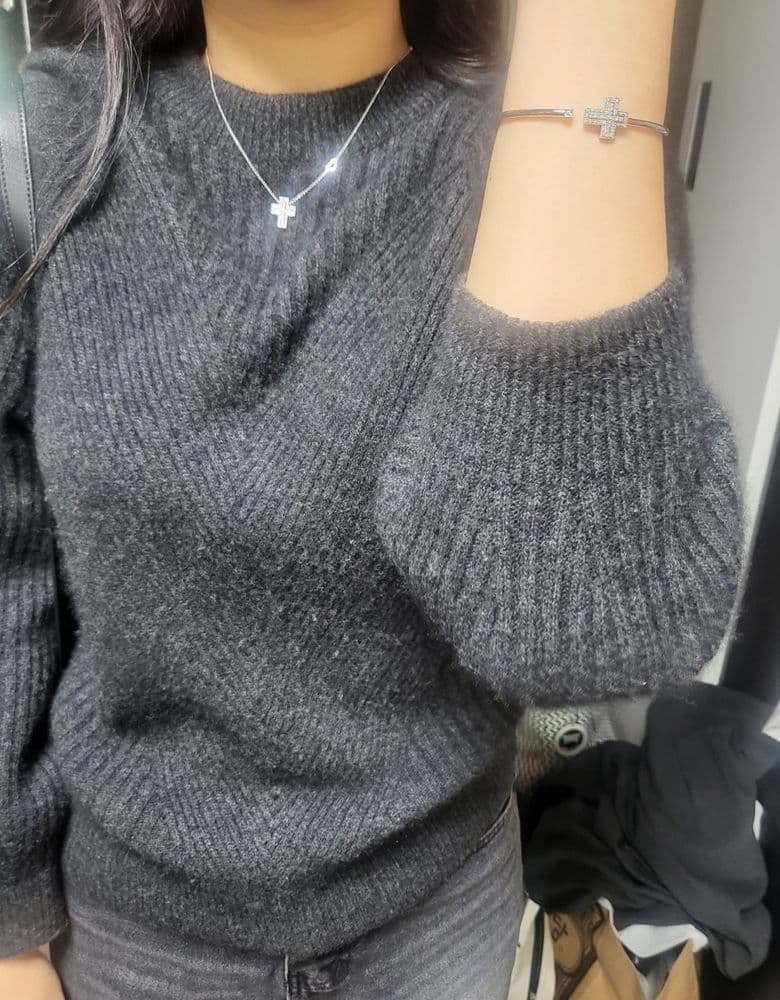 Matching necklaces and bracelets from Damiani, how sweet!