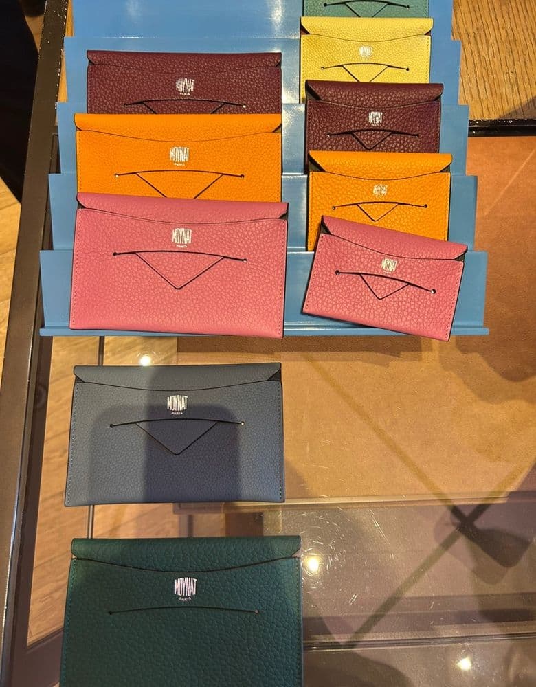 MOYNAT Passport Holder