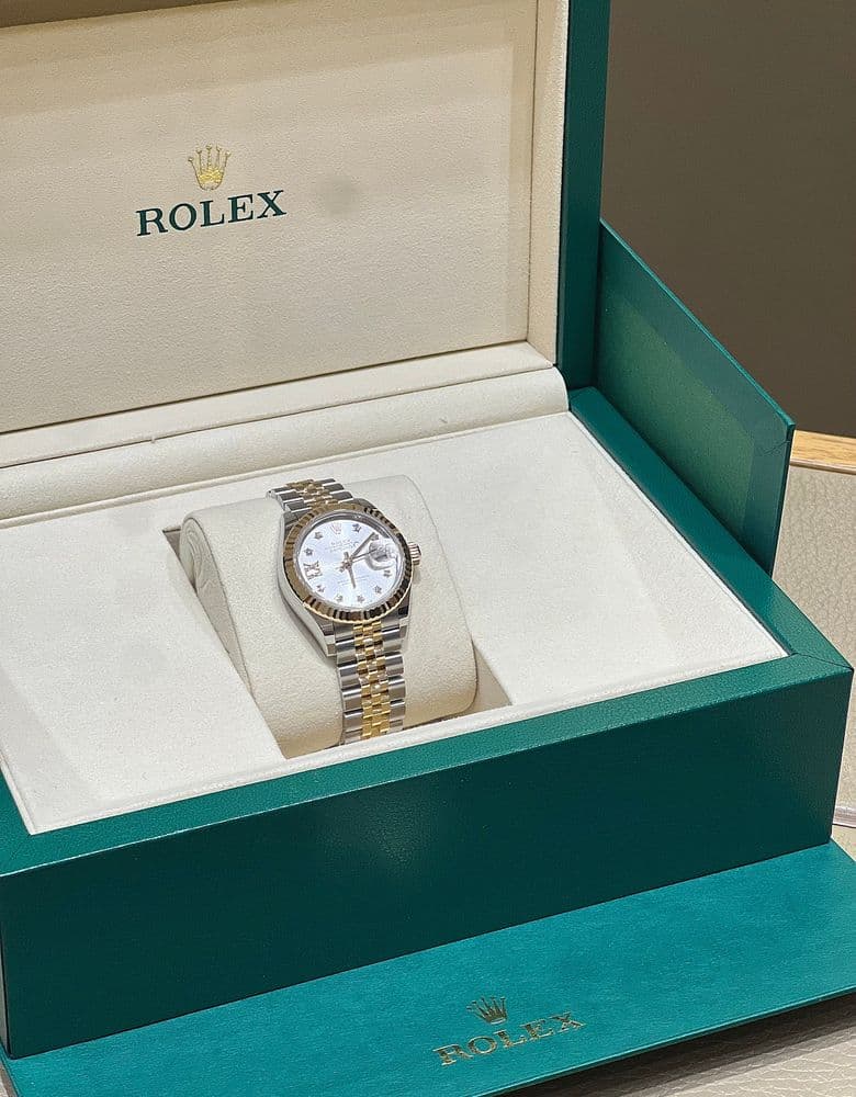Lucked out and snagged a Rolex on my first reservation during Lotte P-Day!