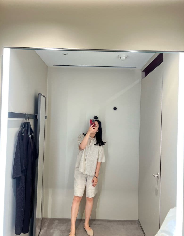 플리츠룩, 베이지룩, 비바이아 플랫 착샷, 친한 언니 빈다 목걸이 겟💫 +세르펜티와 비교 등 일상…🦥