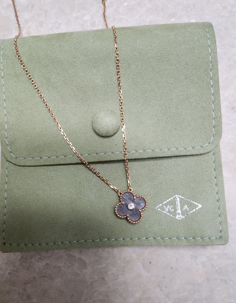 Van Cleef & Arpels Holiday Collection