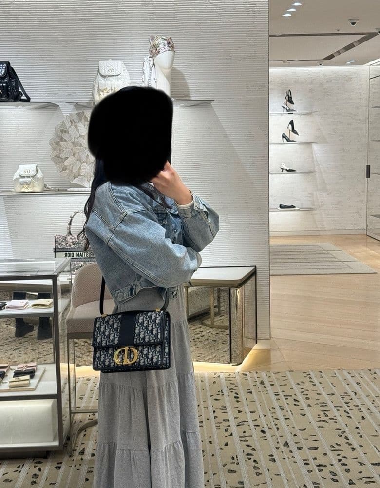 디올 몽테인 30 오블리크