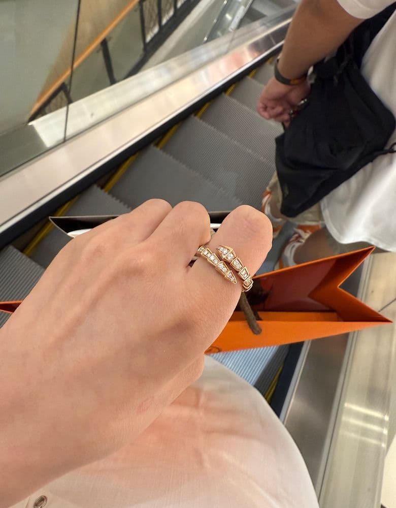 불가리 세르펜티 풀 파베 로드골드 링 L사이즈, 데미파베 팔찌