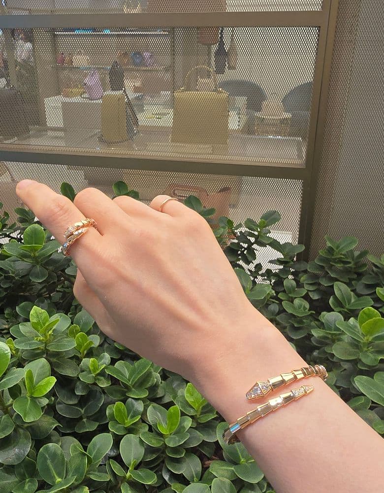 Bulgari Serpenti Demi Pavé Rose Gold, size 15.