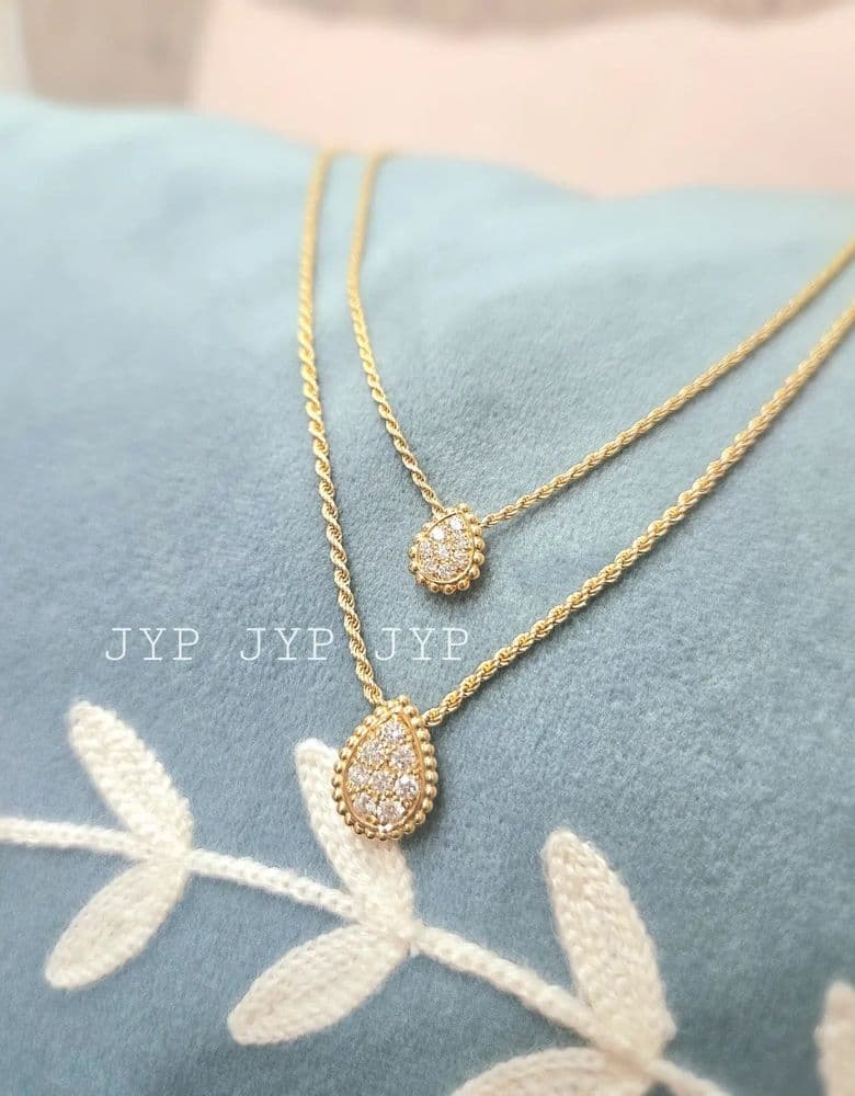 Boucheron Serpent Bohème yellow gold necklace, size S.