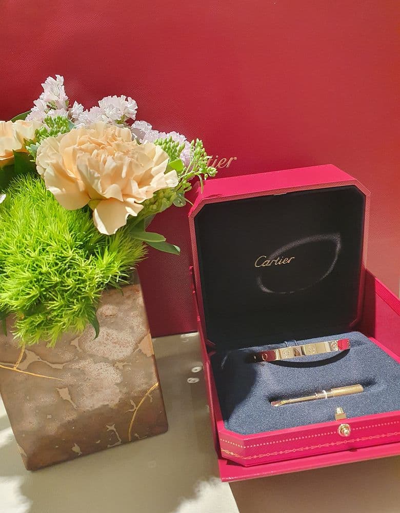 Cartier Love Classic Bracelet