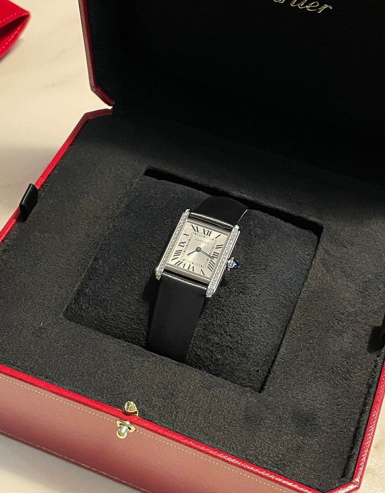 까르띠에 탱크머스트 다이아 파베