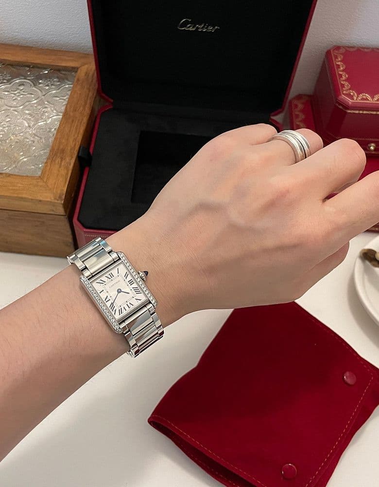 까르띠에 탱크머스트 다이아 파베