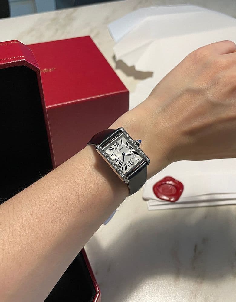 까르띠에 탱크머스트 다이아 파베