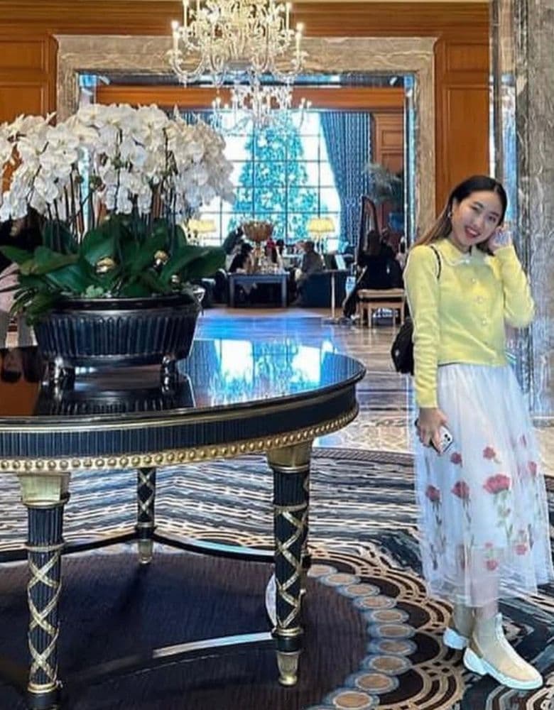 Dior Lettering Socks Sneakers Review