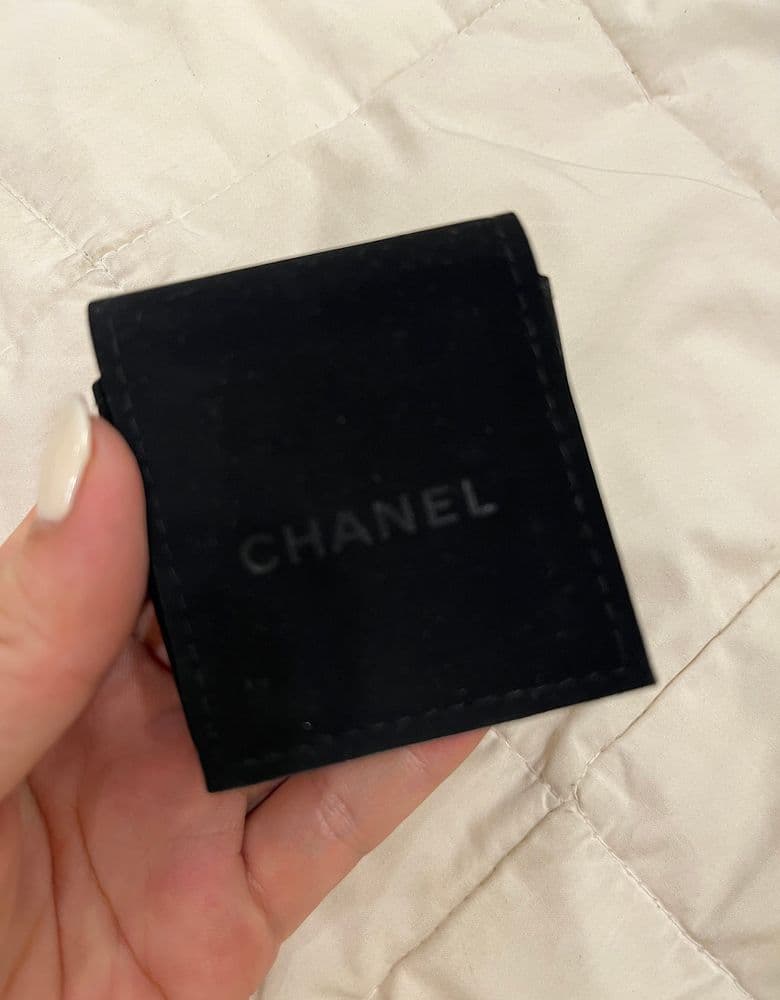 샤넬 은장 귀걸이