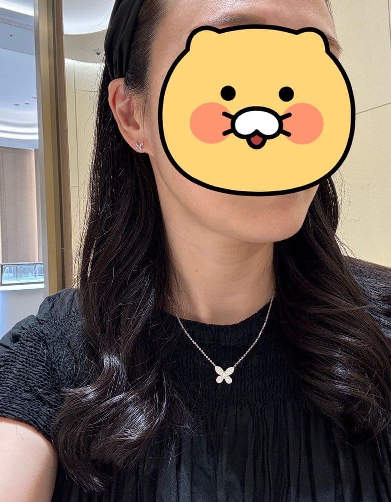 그라프 버터플라이 파베 목걸이, 쁘띠 이어링