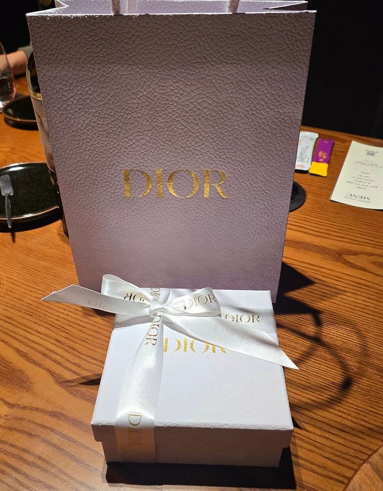 디올 카로 글리신 지갑 블루