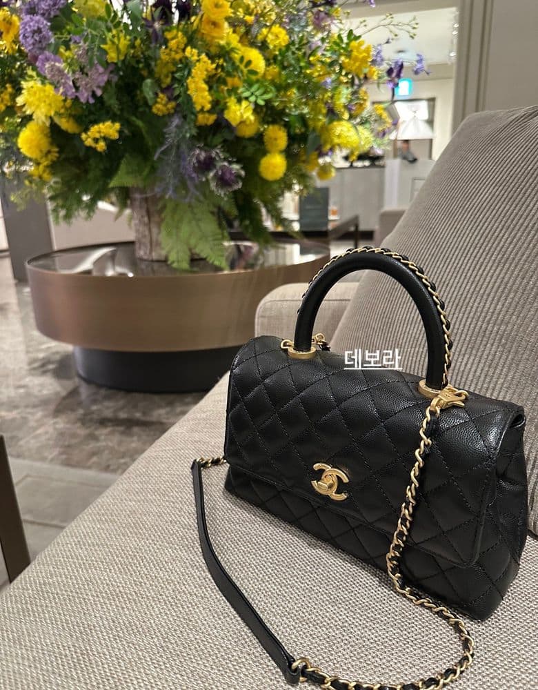 샤넬 시즌 코코핸들 미듐