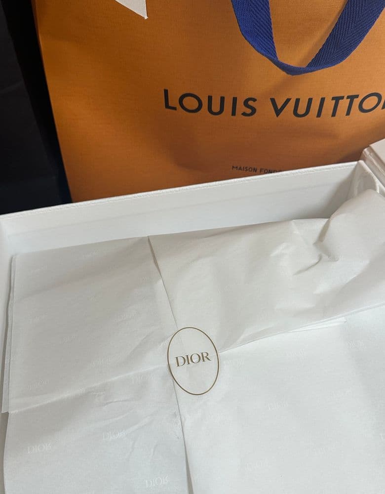 디올 25년 신상 바비 미니백