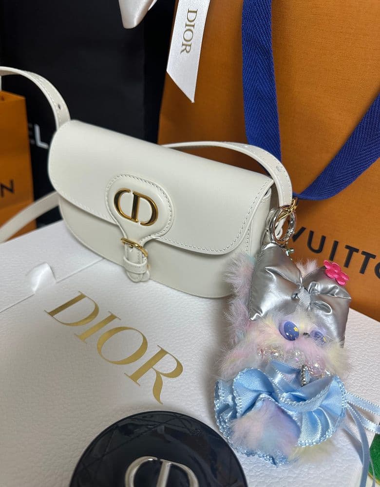 디올 25년 신상 바비 미니백