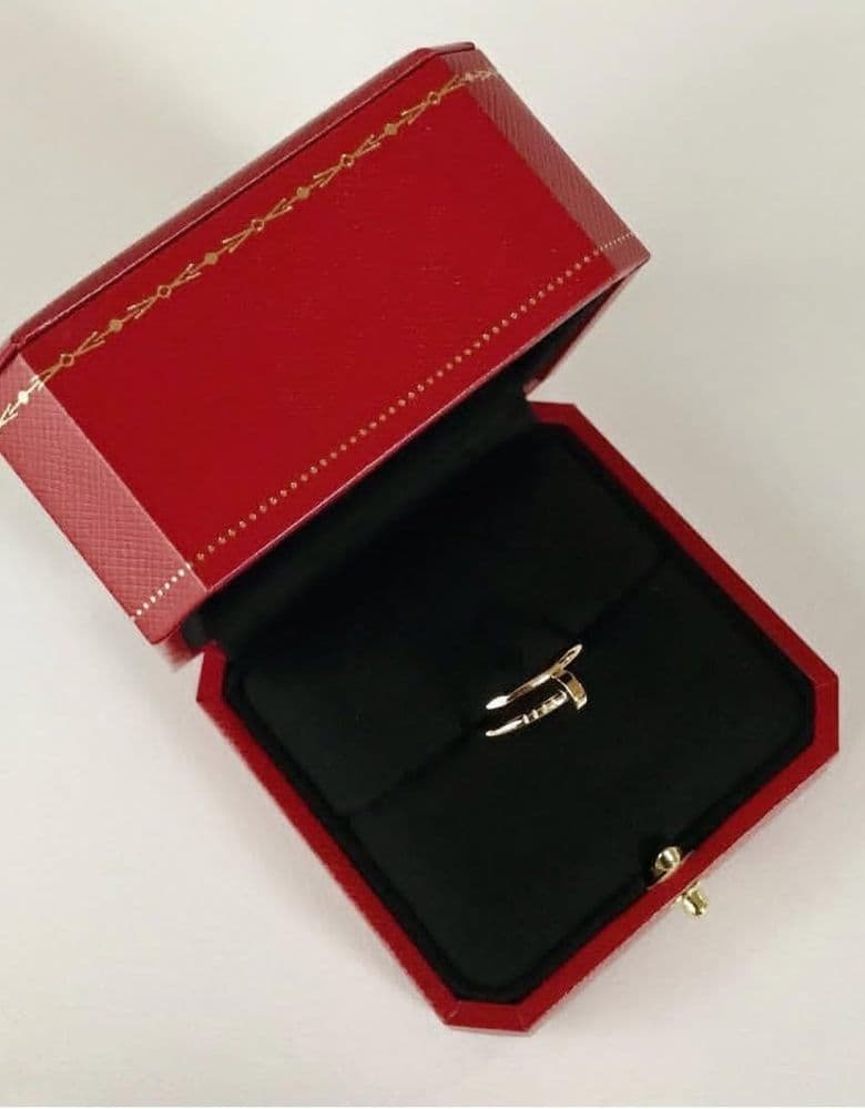 Cartier Juste un Clou ring