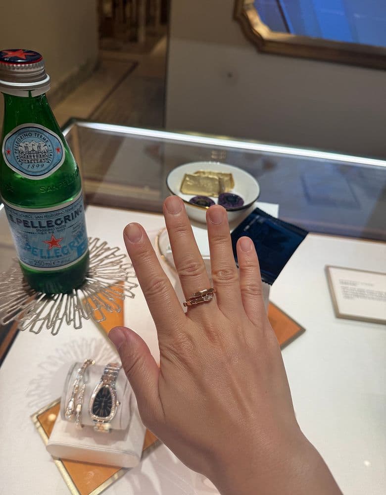 Serpenti Demipave Ring