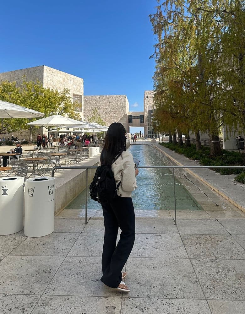 프라다 리나일론 백팩 미듐 사이즈